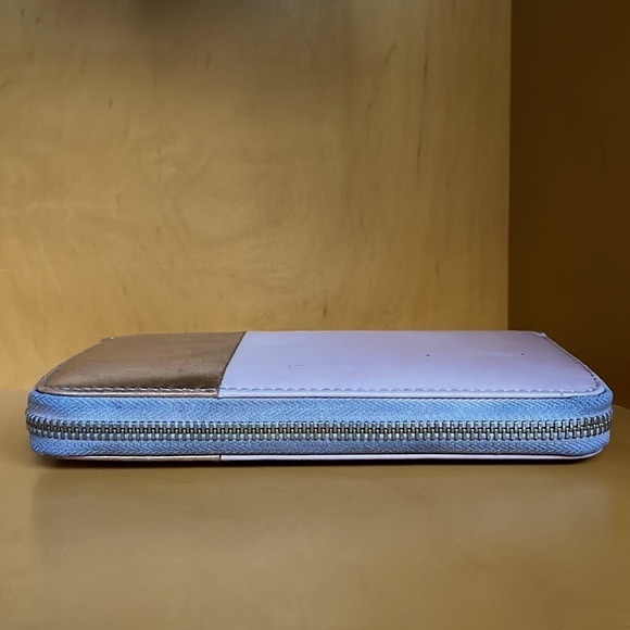 French Connection Zippered Rose Gold Wallet - Picture 3 of 9